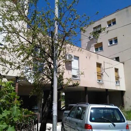 Ivo * Kaštela