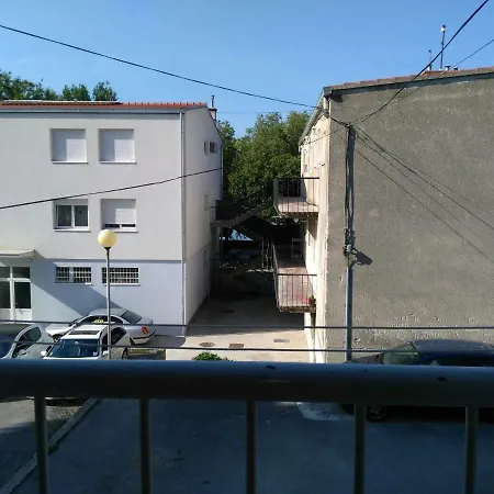 Ivo * Kaštela
